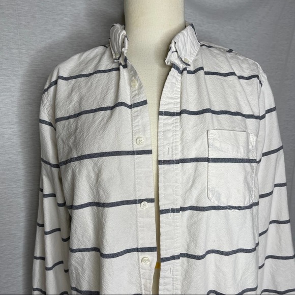 A25). Aeropostale NYC Men Button Down Shirt Long Sleeve - Picture 10 of 15